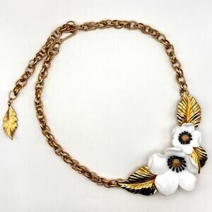 Vtg LOUIS FERAUD PARIS Floral Dogwood White Bib Choker Necklace Gold Tone 20"